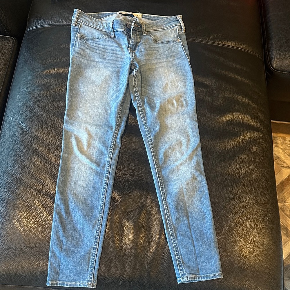 Hollister Light Blue Women's Jeans